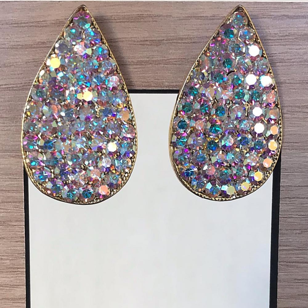 Brinco gota com strass