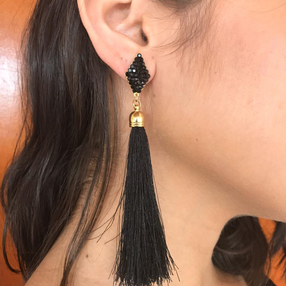Brinco Tassel