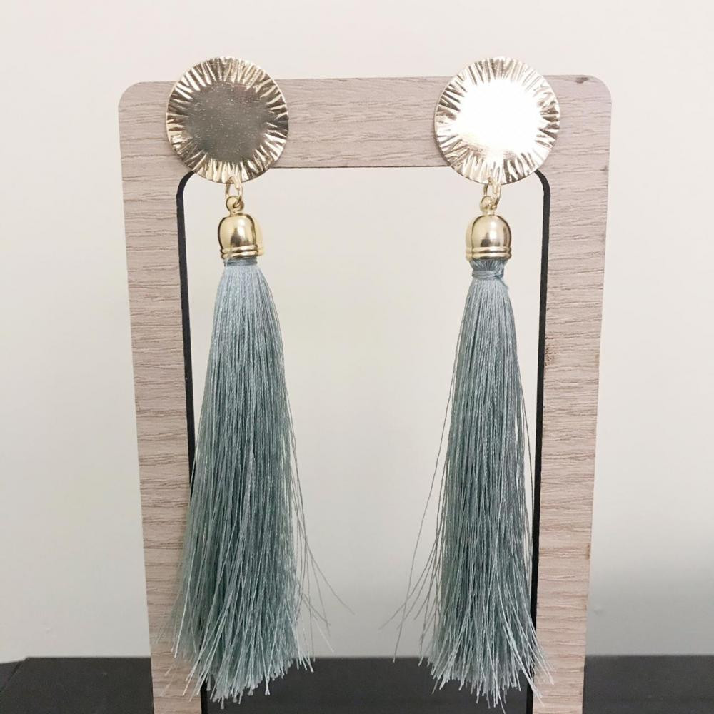 Brinco Tassel