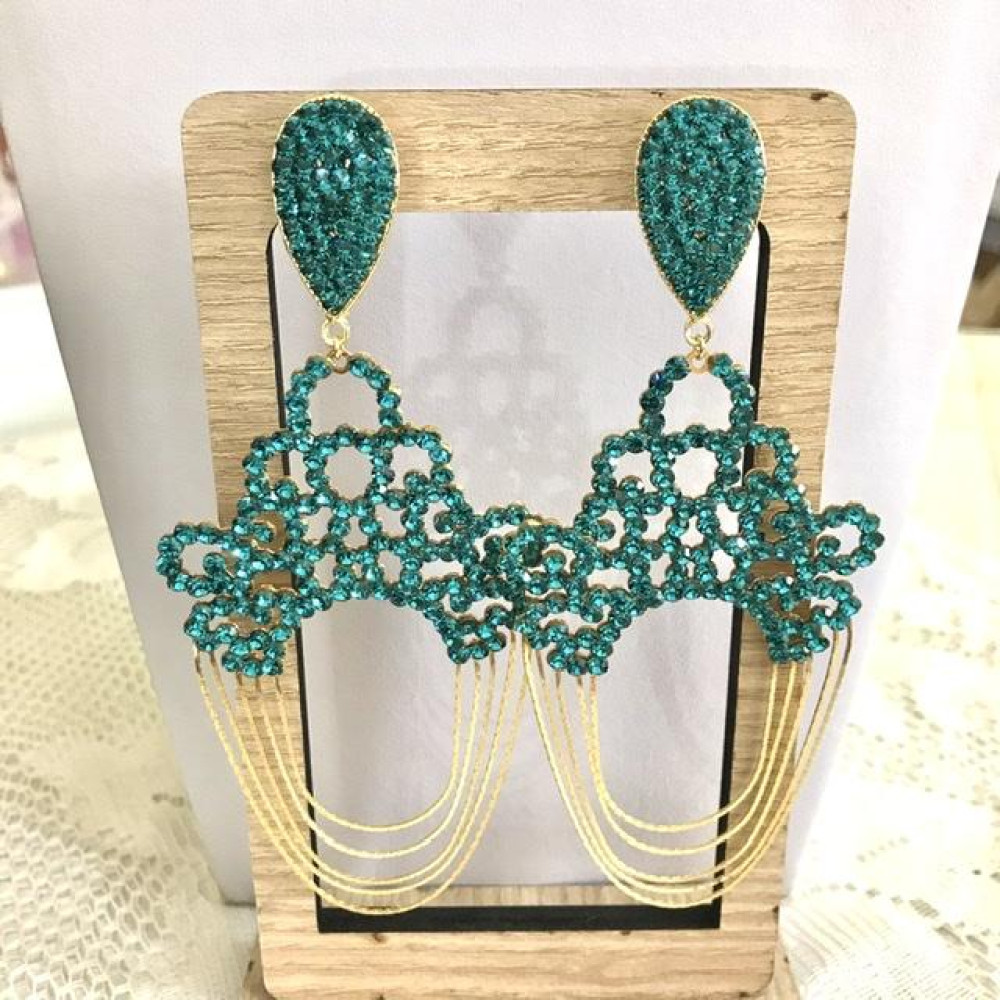Máxi brinco com strass e franja U