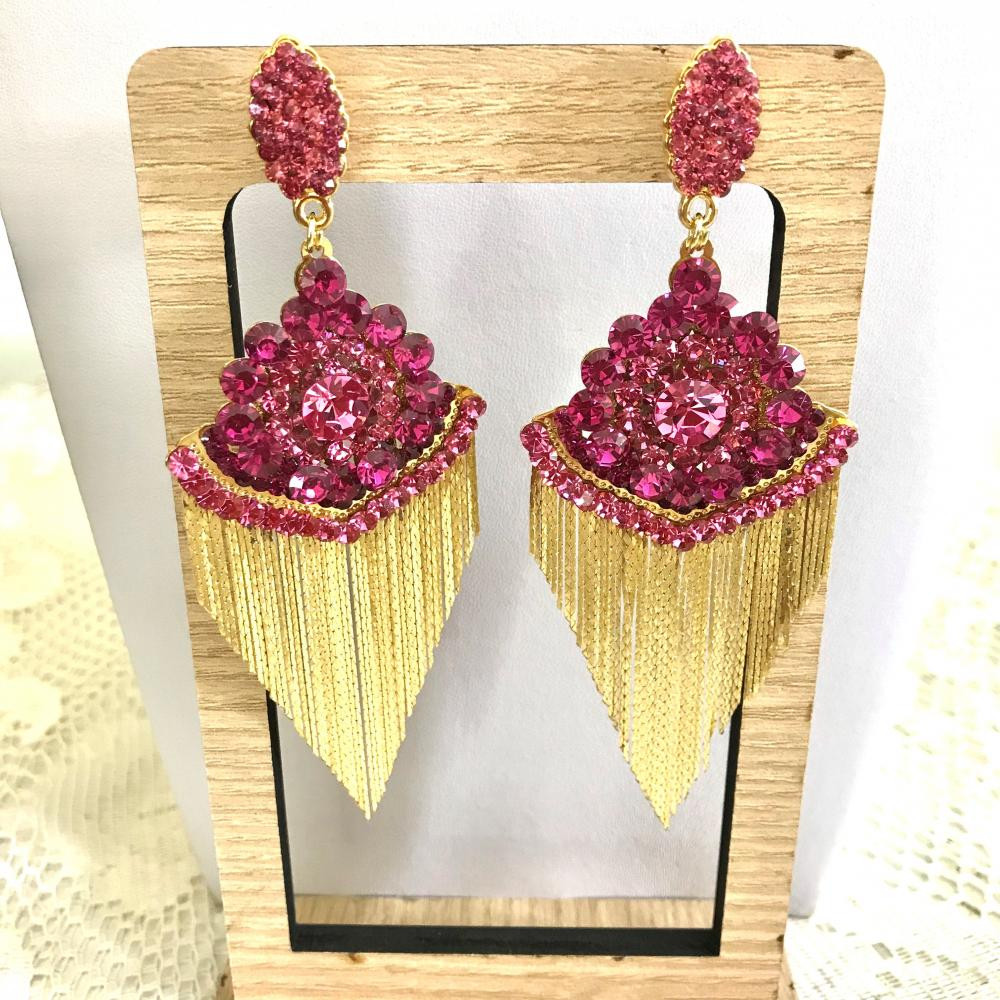 Brinco de strass com franja 