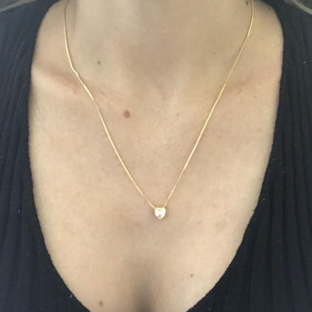 Colar ponto de luz coração com zircônia folheado a ouro 18k