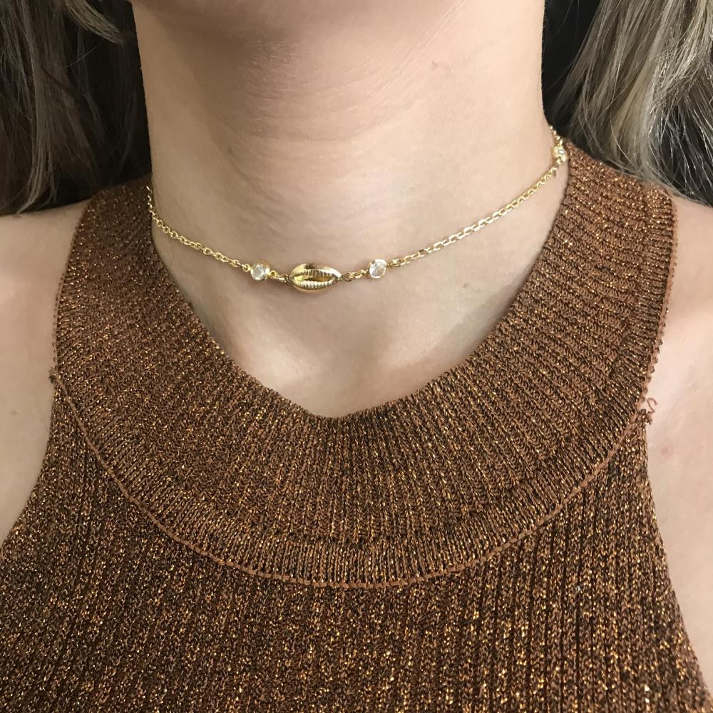 choker buzios