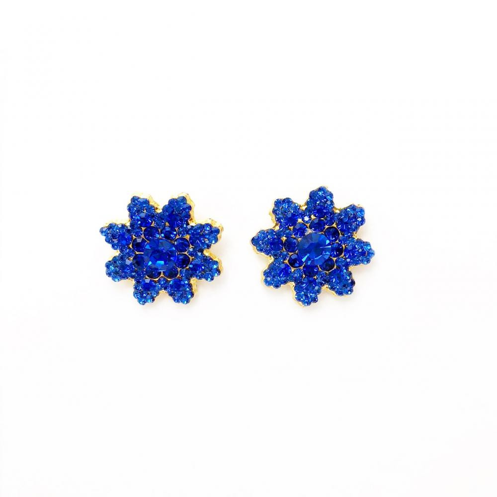 Brinco com strass 