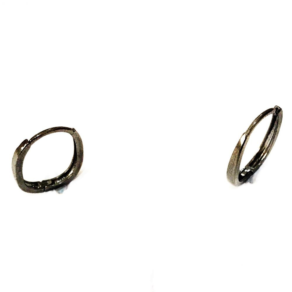 Brinco médio de argola no Ródio Negro