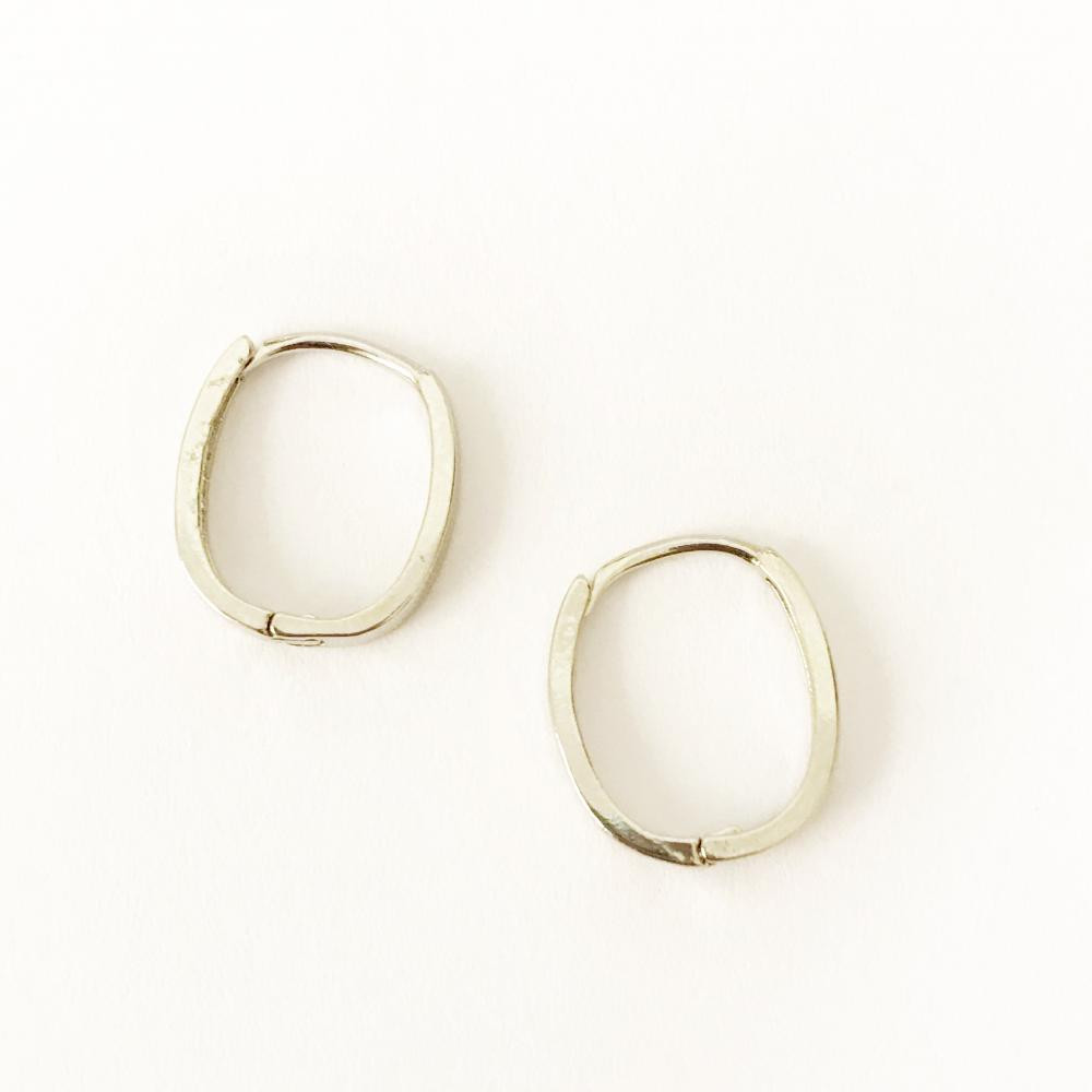 Brinco médio de argola Prata no ródio branco
