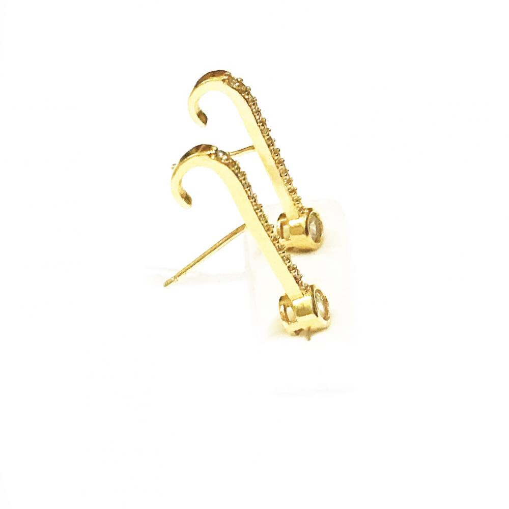 Brinco earcuff com zircônia Folheado a ouro 18kg