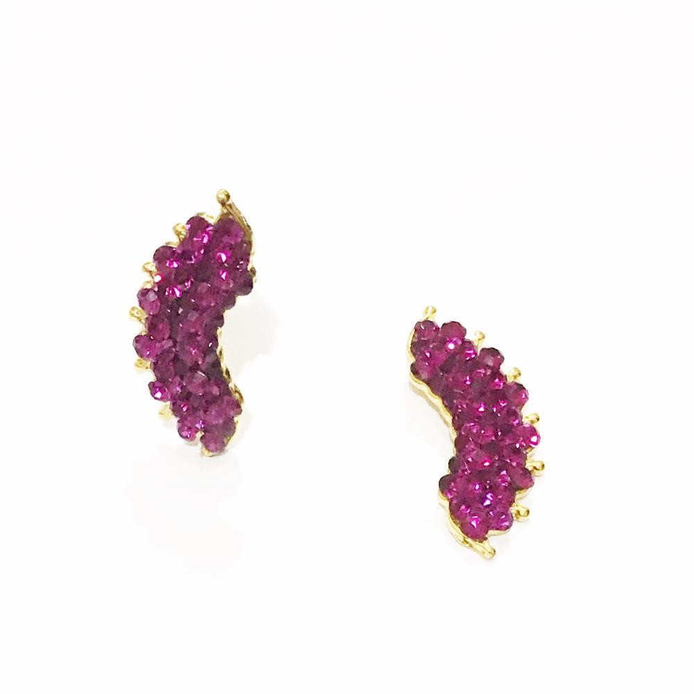 Brinco earcuff com strass folheado a ouro 18k