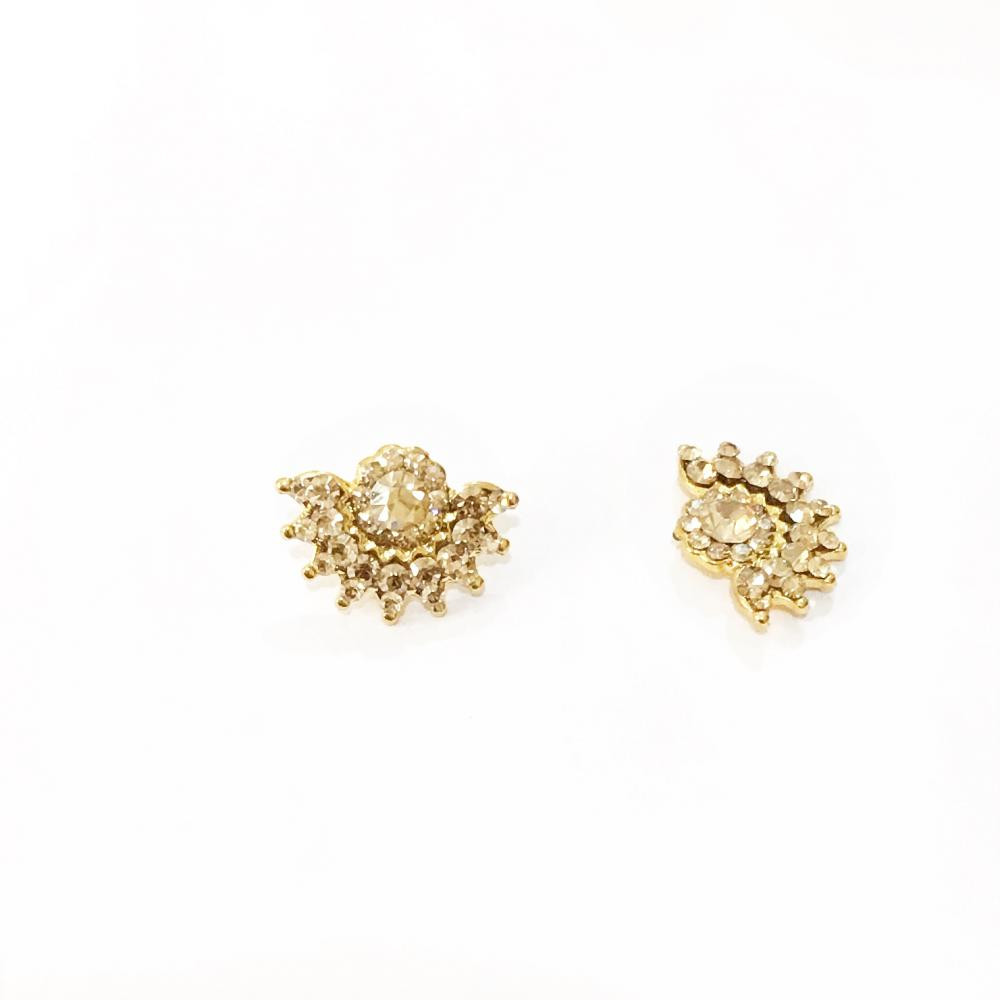 Brinco pequeno Leque com strass folheado a ouro 18k