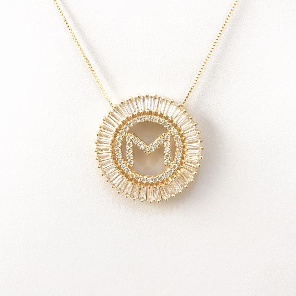 Colar Mandala de Letra Personalizado 