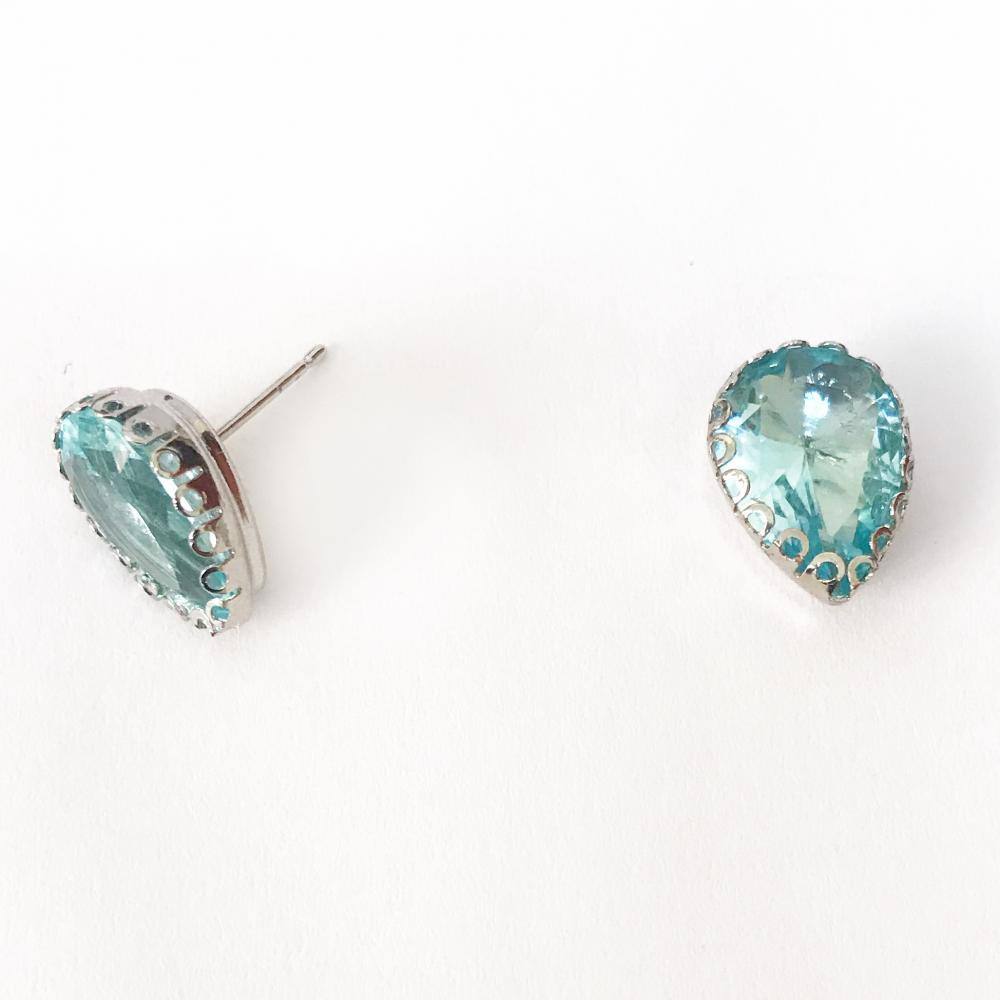 Brinco de Gota Prata com zircônia