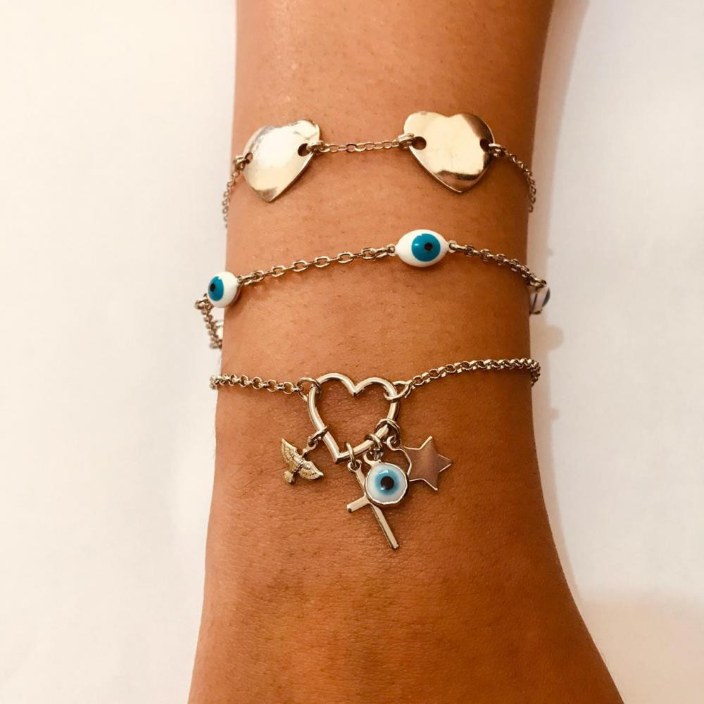  Pulseira minimalista com coração banho prata ródio branco