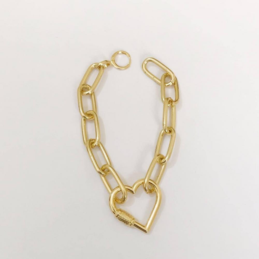 Pulseira de elo com pingente de coração folheado a ouro 18k
