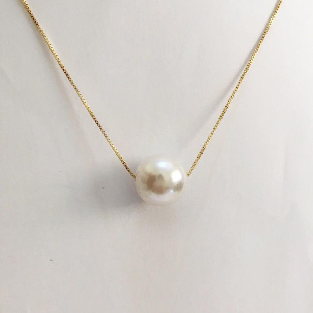 Colar com pérola solitária folheada a ouro 18k