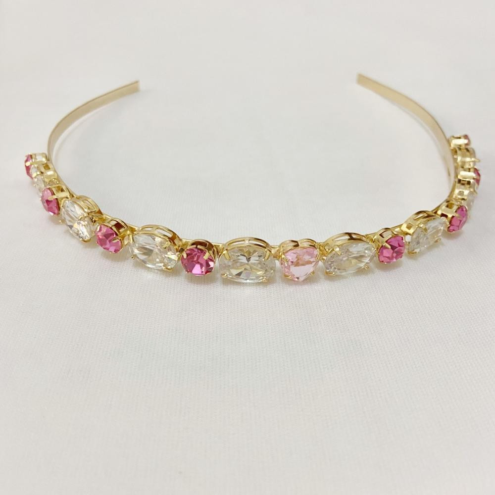 Tiara com zircônia folheada a ouro 18k