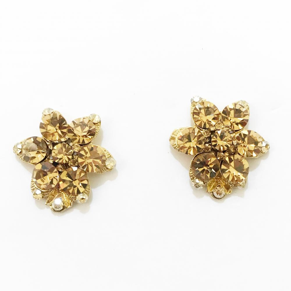 Brinco de flor com strass folheado a ouro 18k