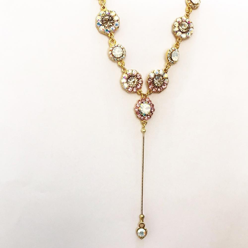 Colar gravata  de festa com strass folheado a ouro 18k