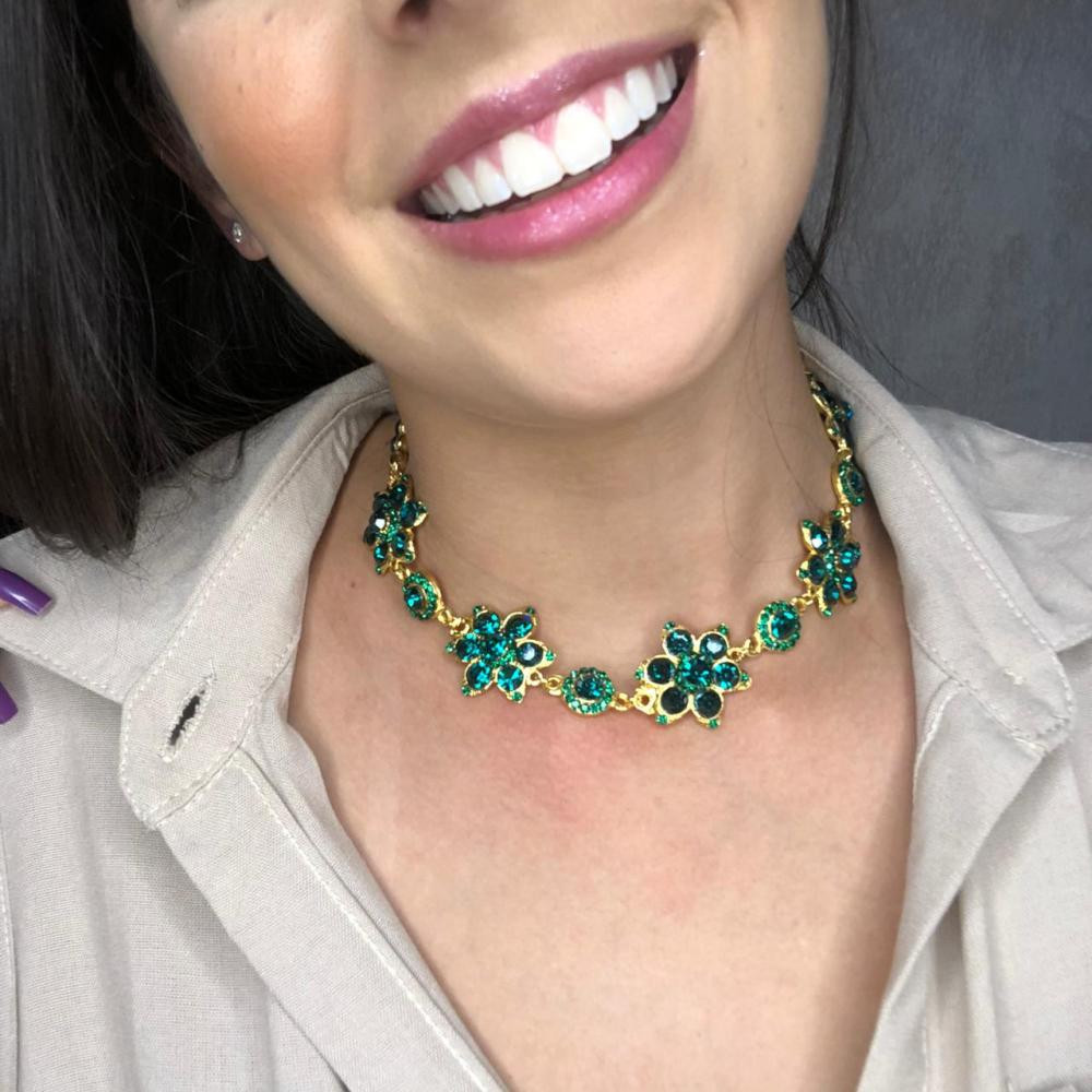 Colar de festa com flores de strass folheado a ouro 18k 