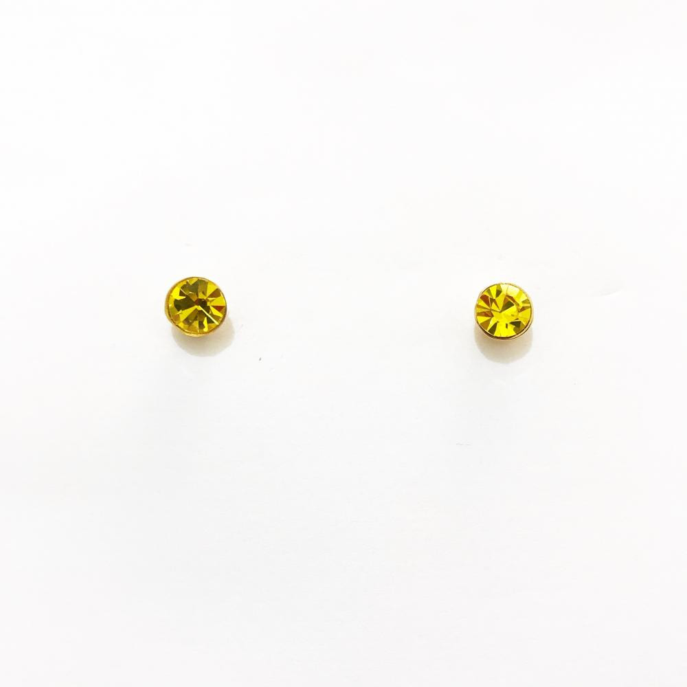  Brinco de ponteira de strass folheado a ouro 18k