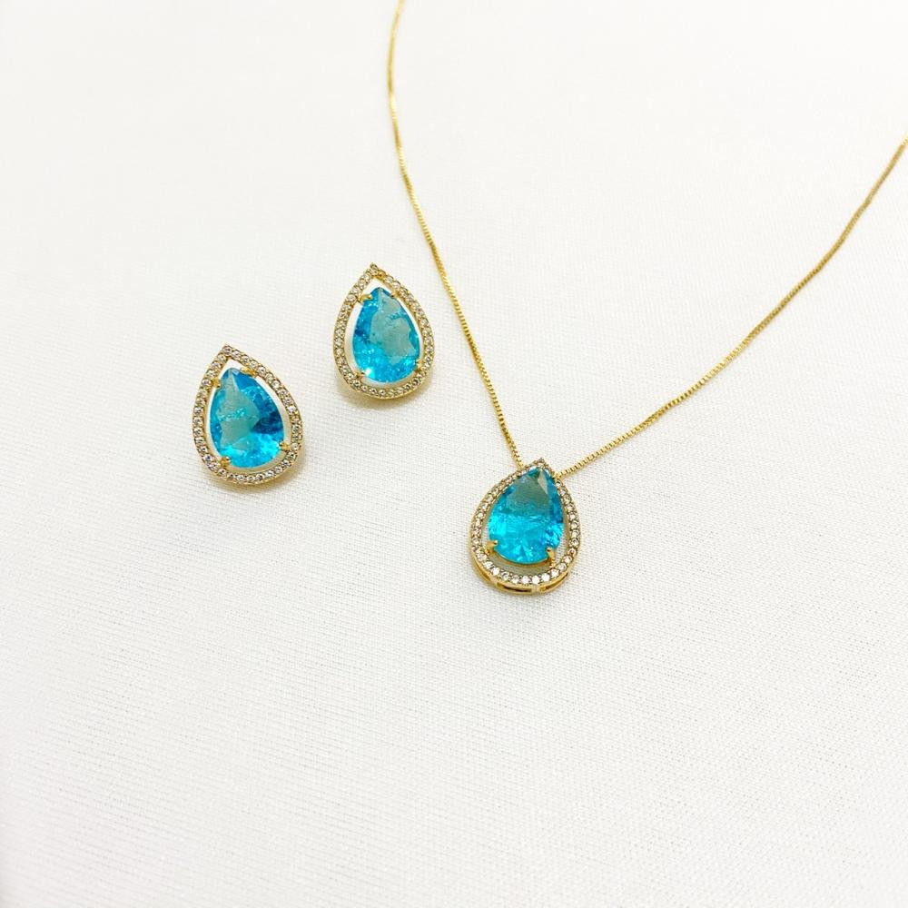 Conjunto de gota cravejado com zircônia  folheado a ouro 18k  