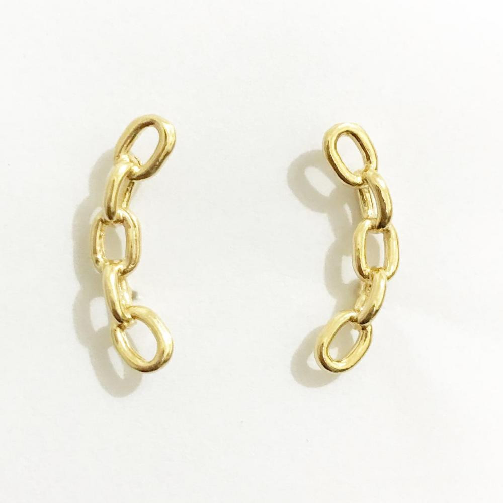 Brinco earcuff  de corrente folheado a ouro 18k 