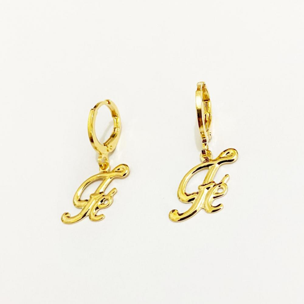 Brinco de argolinha click com pingente Fé folheado a ouro 18k