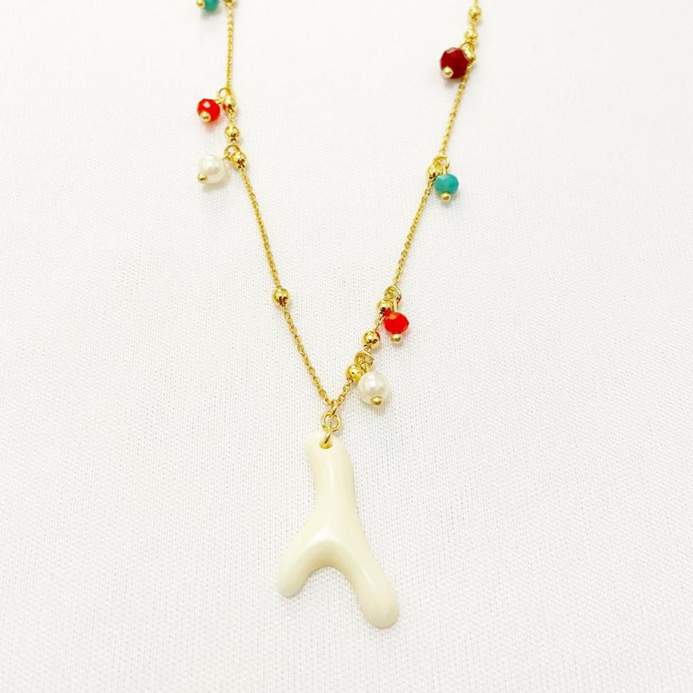 Colar colorido com pingente de coral folheado a ouro 18k 