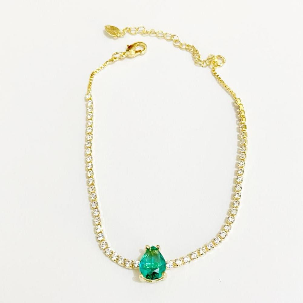 Pulseira com corrente de zircônia e pingente de gota na cor verde folheado a ouro 18k 