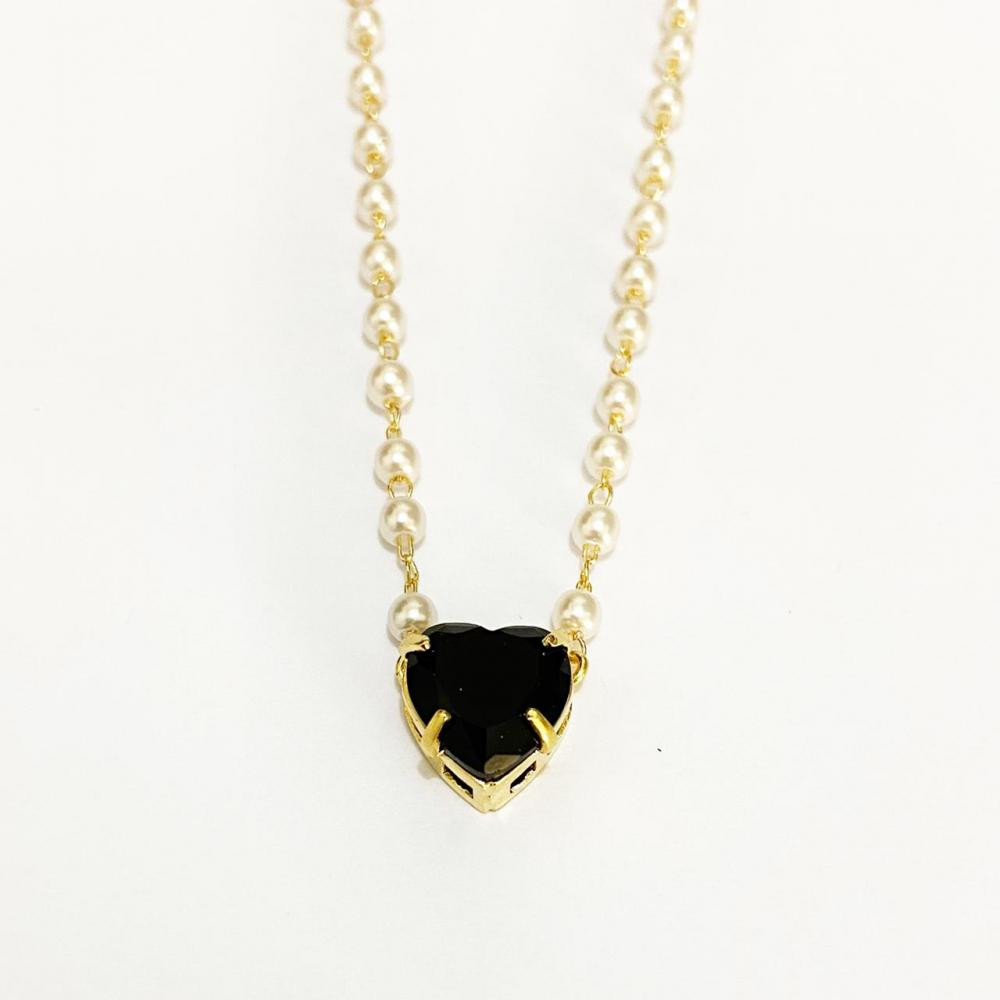 Colar de pérolas com pingente de coração folheado a ouro 18k 