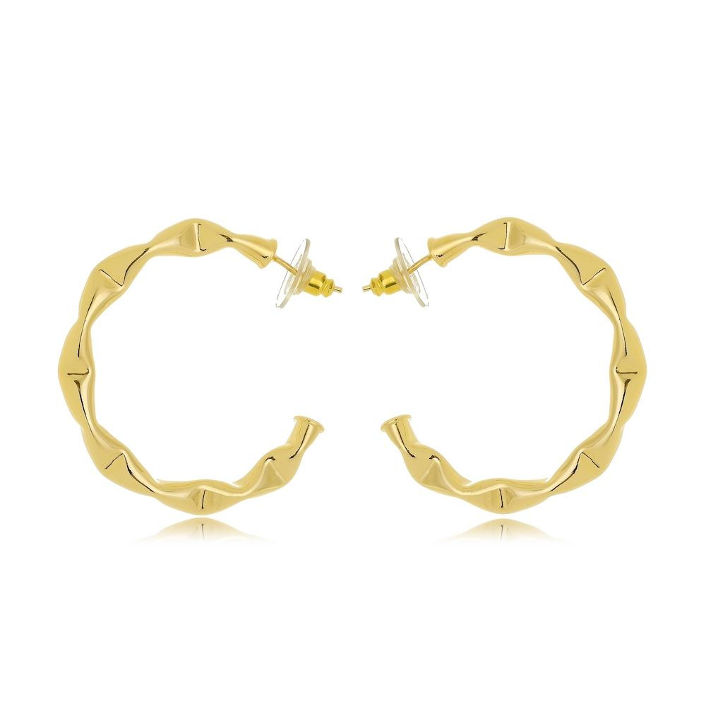 Brinco argola Juliete ondulada  folheado a ouro 18k 