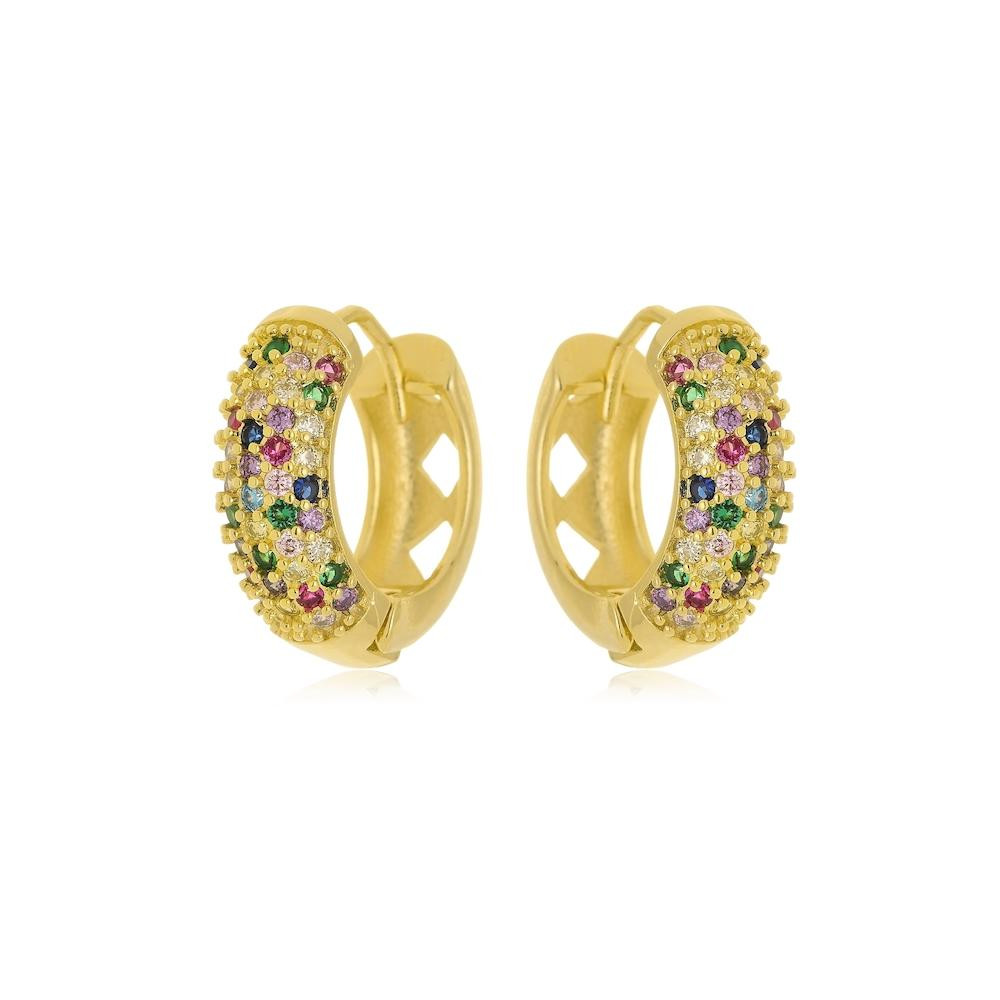 Argola cravejada com zircônia colorida folheada a ouro 18k