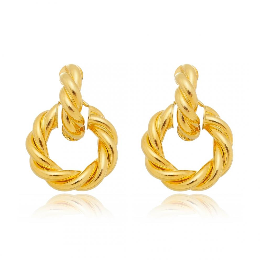 Brinco argola de tubo torcido banhado a ouro 18k 
