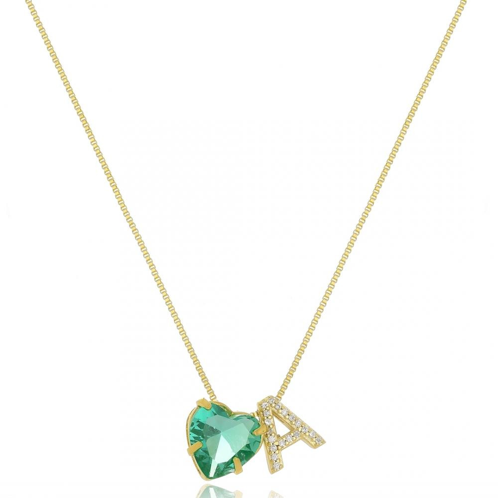 Colar personalizado com pingente de letra cravejado e coração banhado a ouro 18k