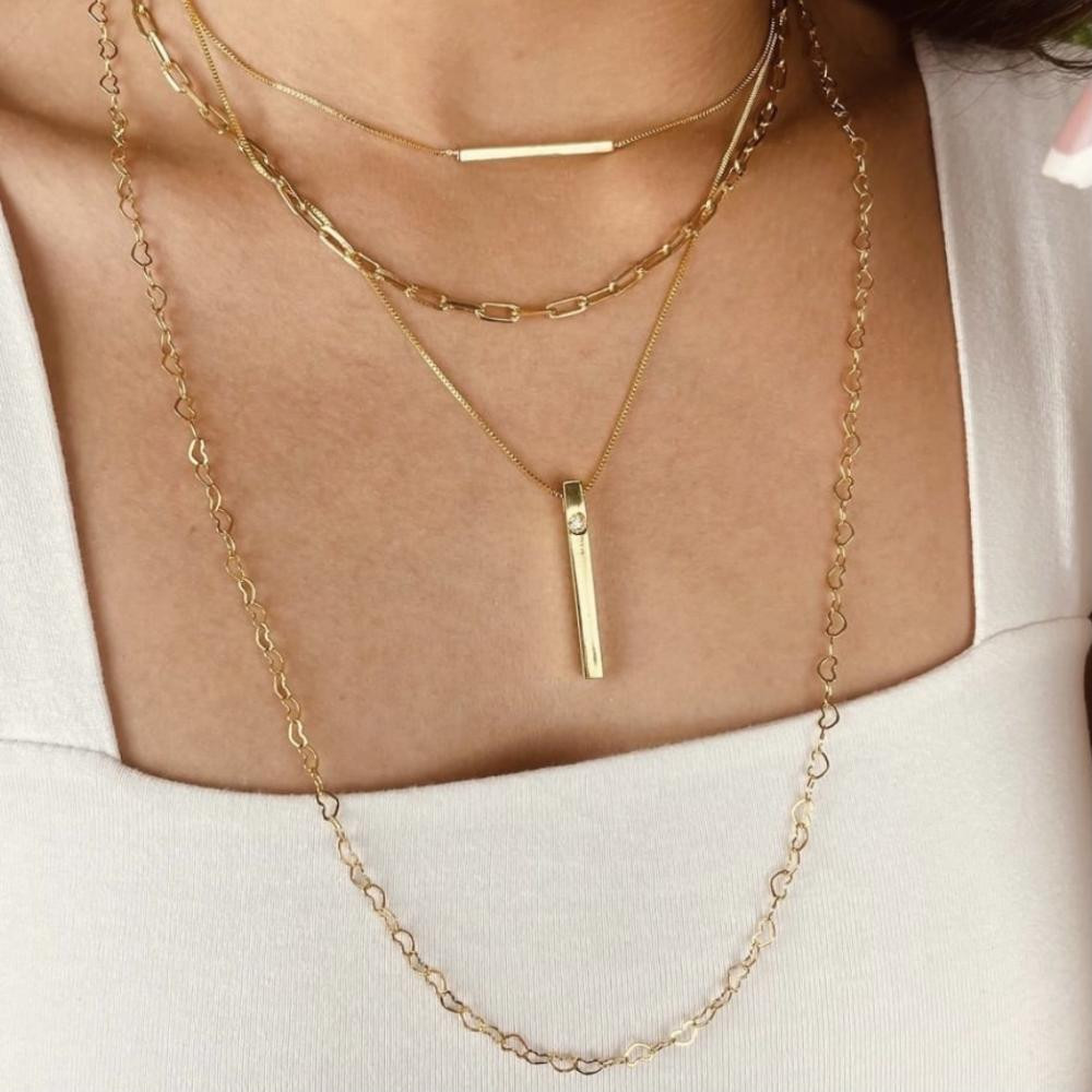 Colar longo com elos de coração banhado a ouro 18k