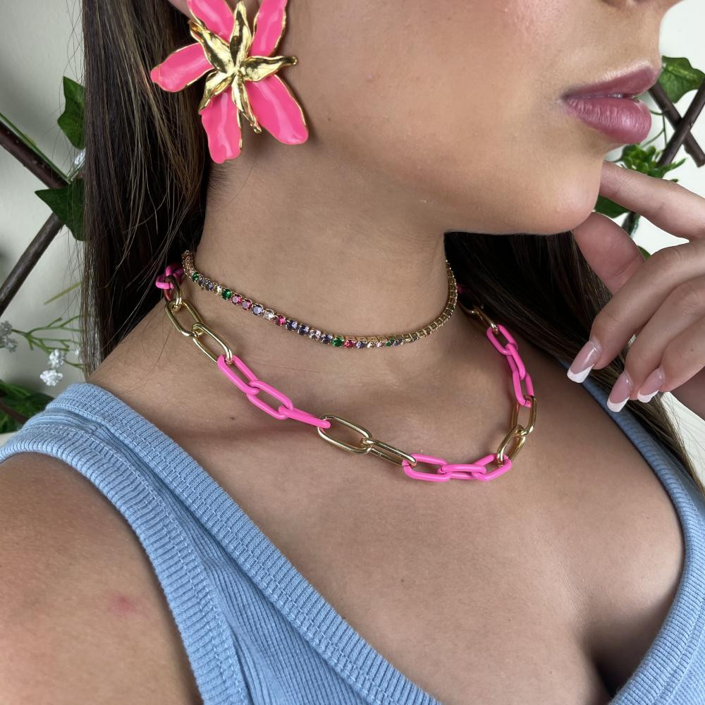 Colar com corrente de elos rosa folheado a ouro 18k 