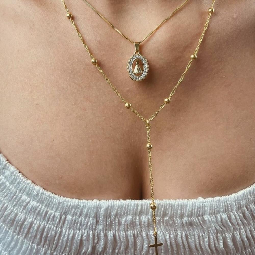 Colar com pingente de nossa senhora cravejado com zircônia e banhado a ouro 18k