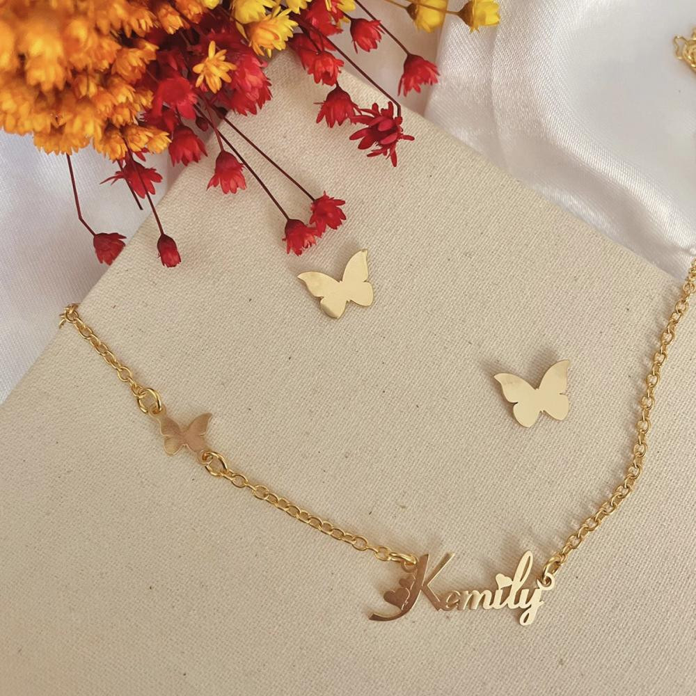 Colar personalizado infantil com nome e pingente de borboleta banhado a ouro 18k