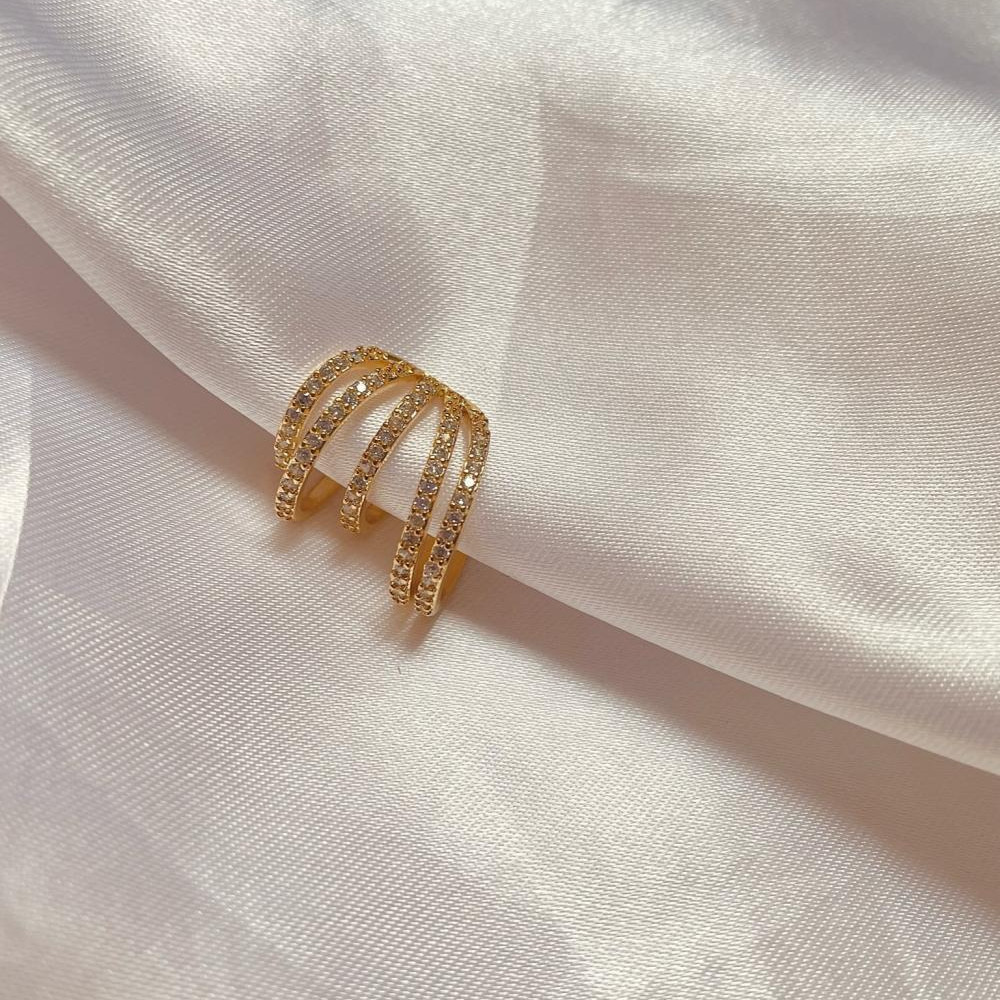 Piercing fake cravejado com zircônia cristal banhado a ouro 18k 