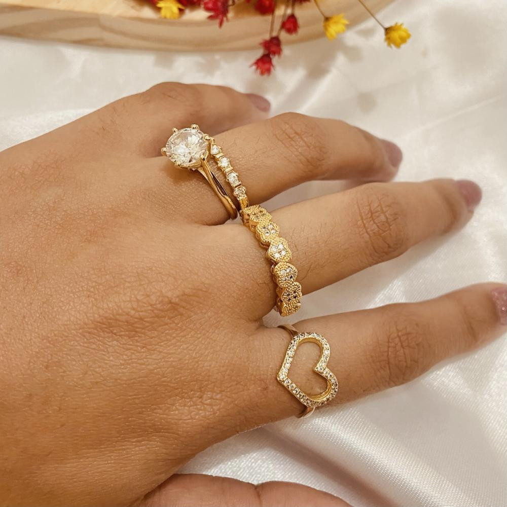 Anel corações cravejado com zircônia banhado a ouro 18k