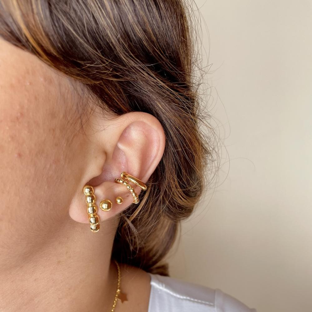 Brinco piercing fake pequeno oval banhando a ouro 18k