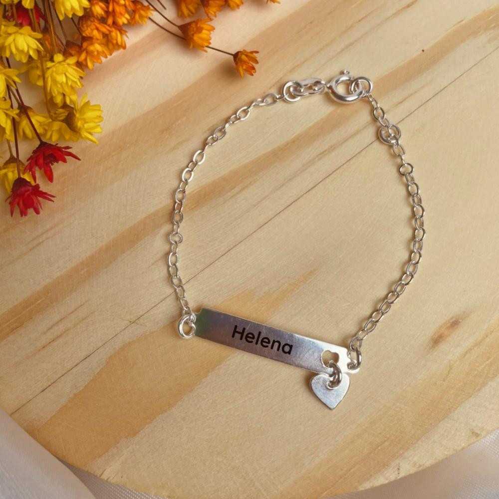 Pulseira infantil personalizada com nome na prata 925