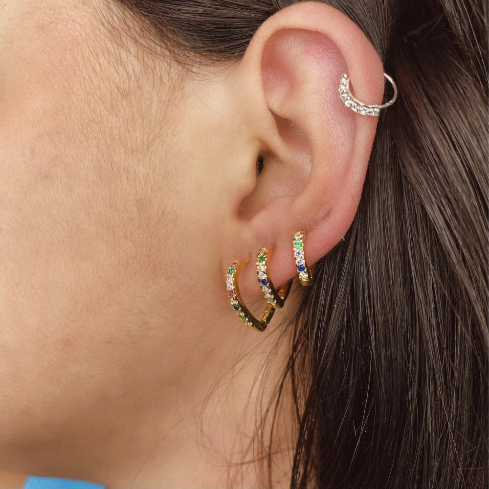 Trio de argola de coração cravejado com zircônia colorida banhado a ouro 18k 