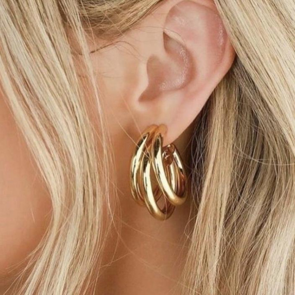 Brinco Tassia de argola tubo triplo banhado a ouro 18k