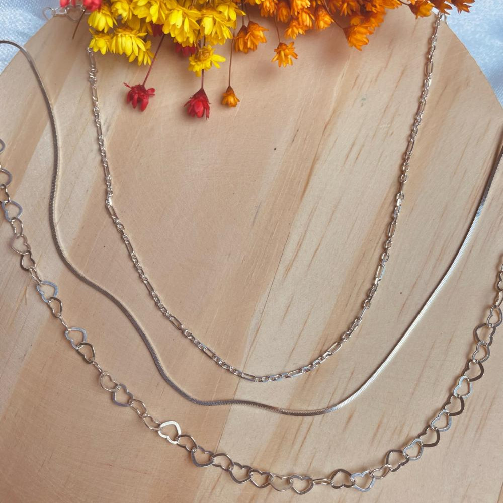 Colar com corrente fina laminada de prata 925