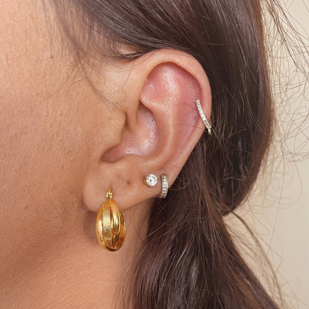 Brinco de argola Ana banhado a ouro 18k