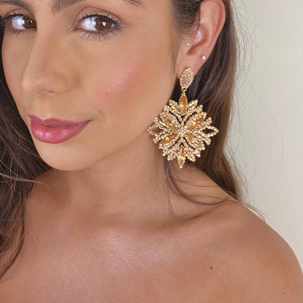 Brinco de strass banhado a ouro 18k 