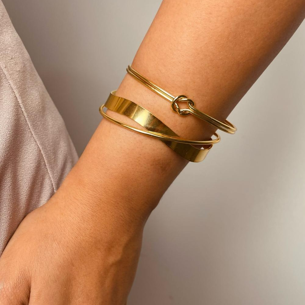 Pulseira bracelete Eloise de nó com fio duplo banhado a ouro 18k