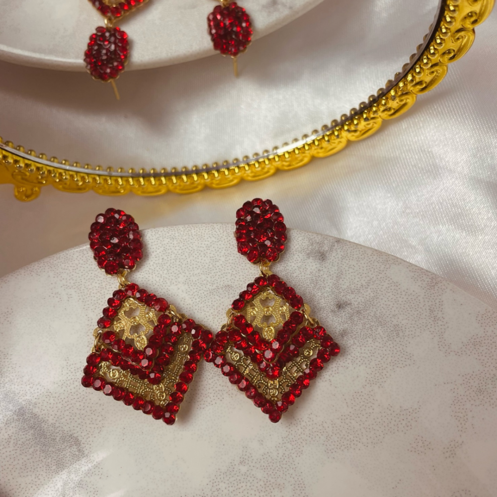 Brinco Malu banhado a ouro 18k