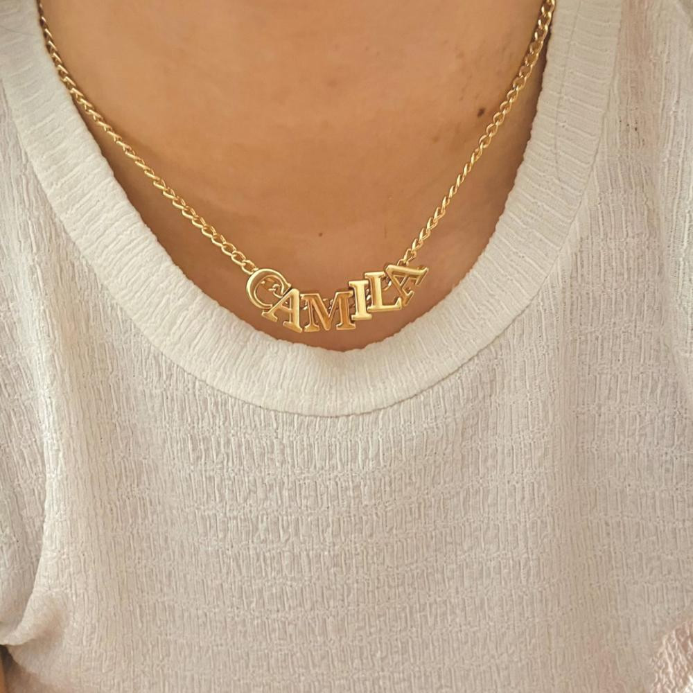 Colar personalizado com letra passantes banhado a ouro 18k