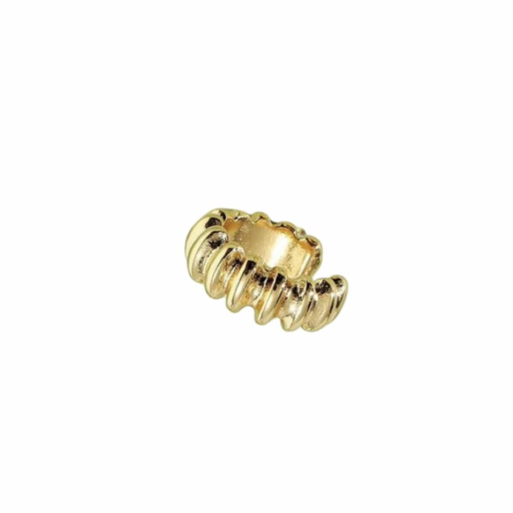 Brinco piercing fake Elo banhado a ouro 18k